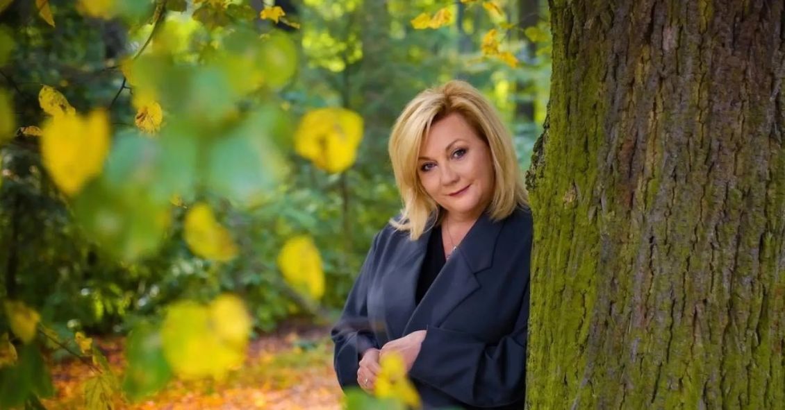 Na ministerstvu financí našli fotoknihu plnou snímků „ministryně Instagramu“ Schillerové - Echo24.cz